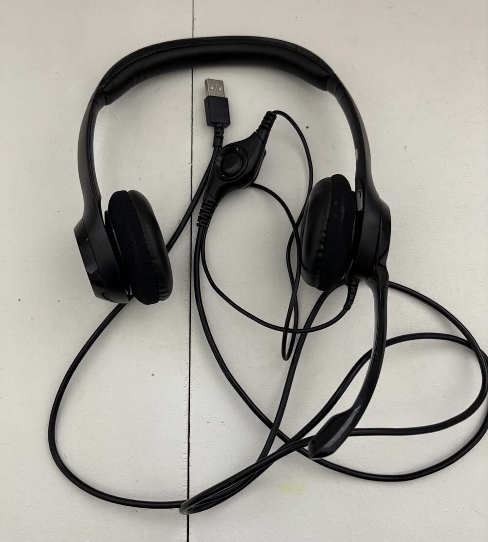 Logitech H390 USB Wired Headset with Noise-Cancelling Microphone